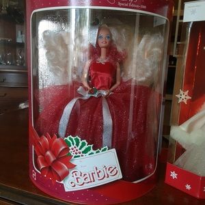 1988 Holiday Barbie